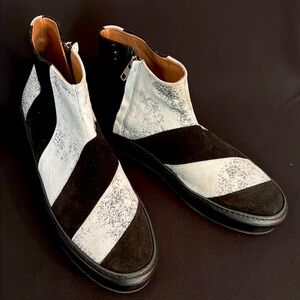 Senhor Prudencio Designer Black White Suede Boots